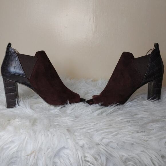 Marc Fisher Leather Size 7 Peep Toe Leather High Heel Snake Print Business Brown - Picture 4 of 10